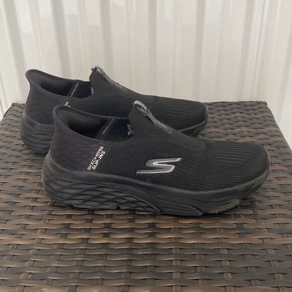 Sketchers sneakers, men’s size 9.5 - Picture 1 of 8